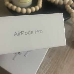 Air pod pro Gen 2